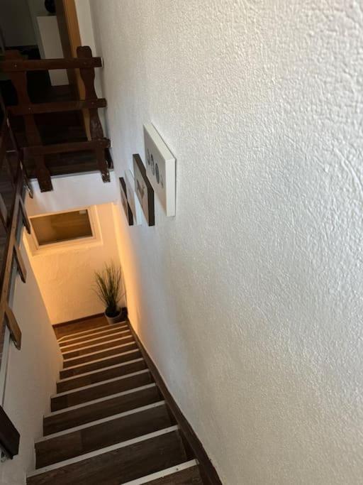 Townhouse Fuer 10 Personen Mit Garten Esslingen am Neckar Екстер'єр фото