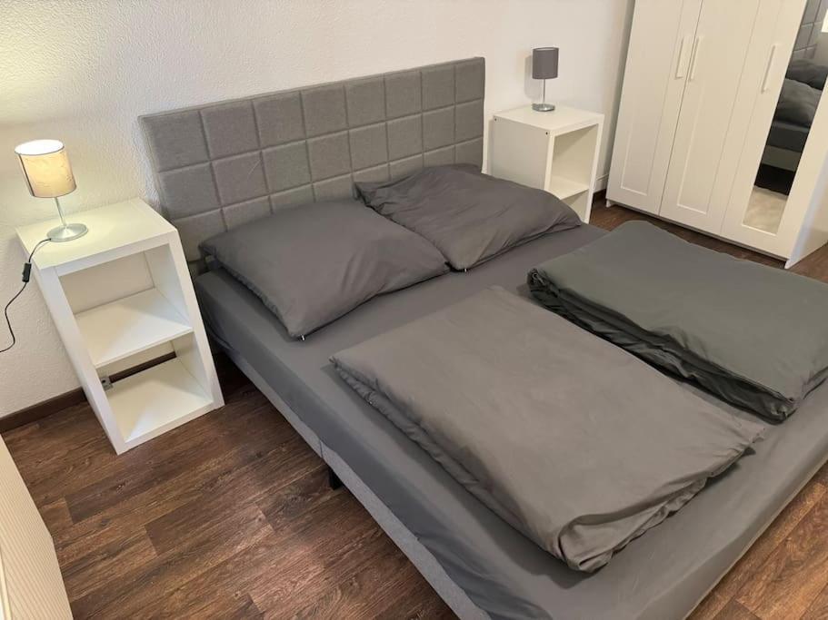 Townhouse Fuer 10 Personen Mit Garten Esslingen am Neckar Екстер'єр фото