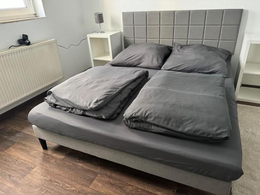 Townhouse Fuer 10 Personen Mit Garten Esslingen am Neckar Екстер'єр фото